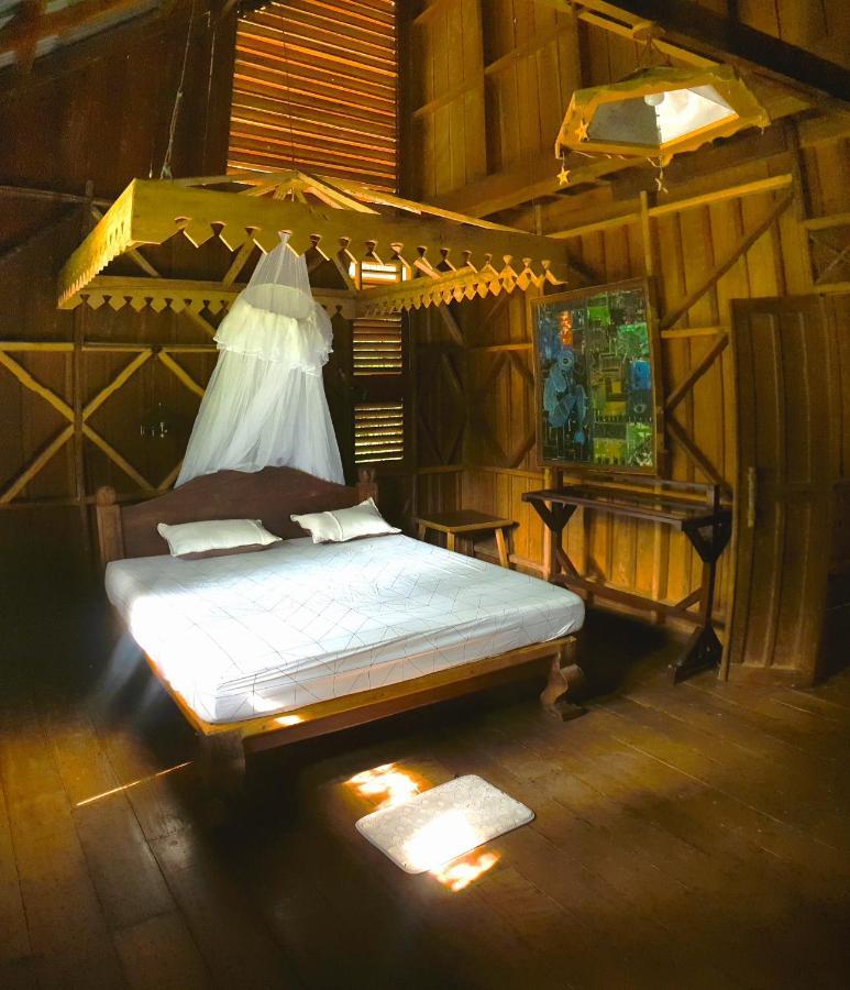 Happy Ria Homestay & Guesthouse Bukit Lawang Exterior photo