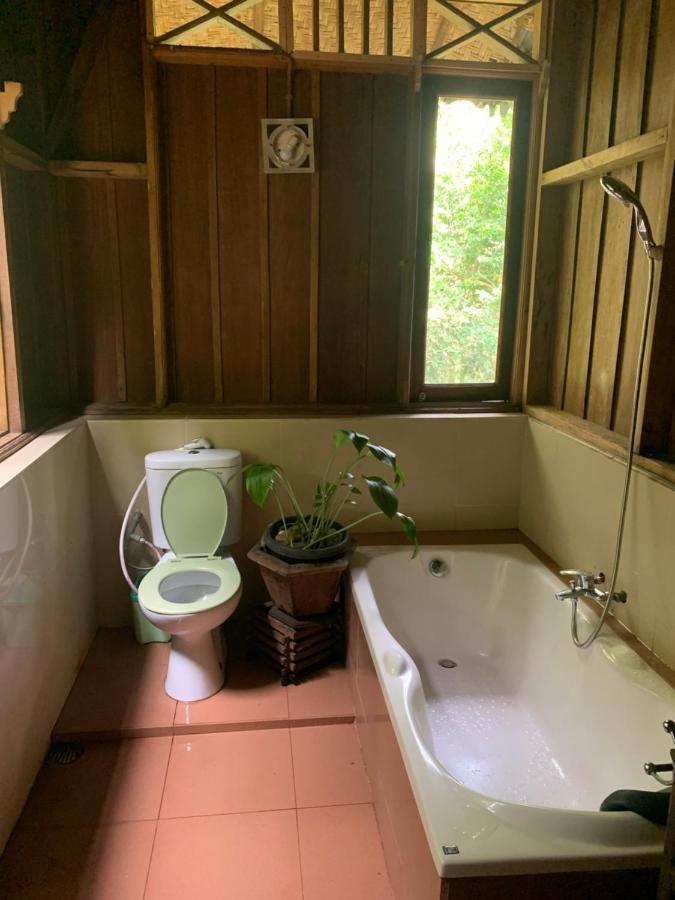 Happy Ria Homestay & Guesthouse Bukit Lawang Exterior photo